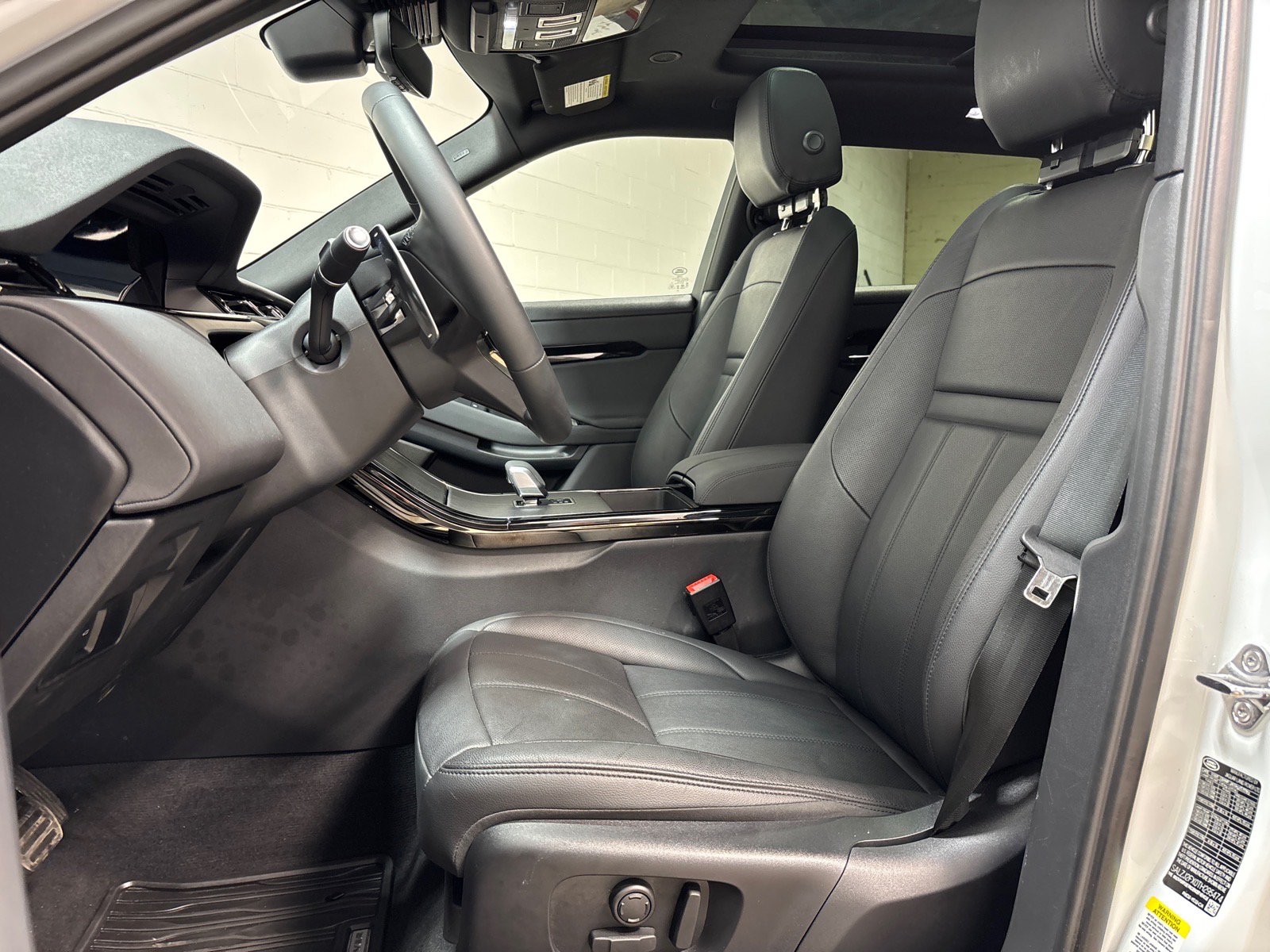 Used 2026 Land Rover Range Rover Evoque S AWD/4WD image 23