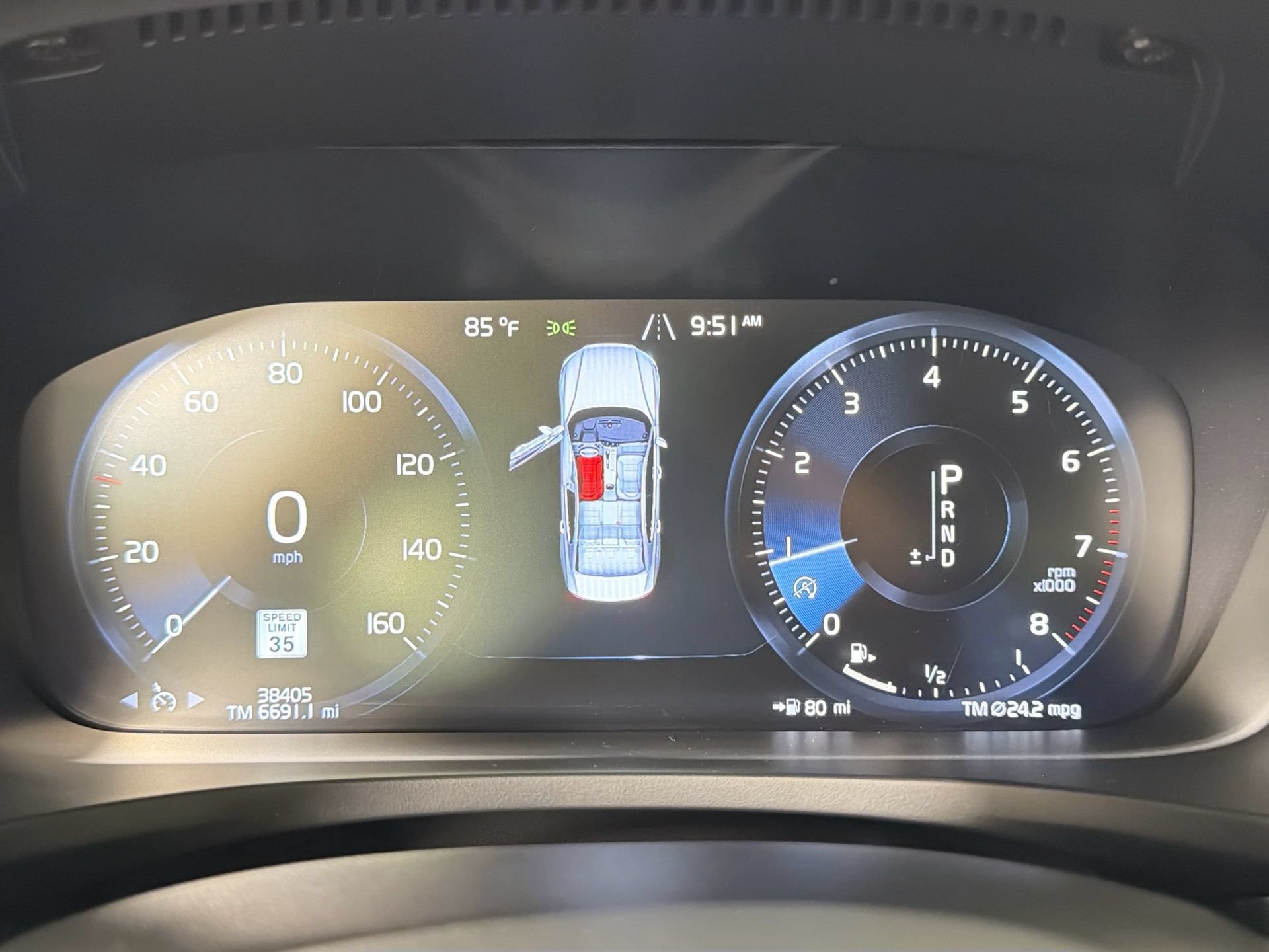 Used 2020 Volvo S60 T5 Momentum FWD image 11
