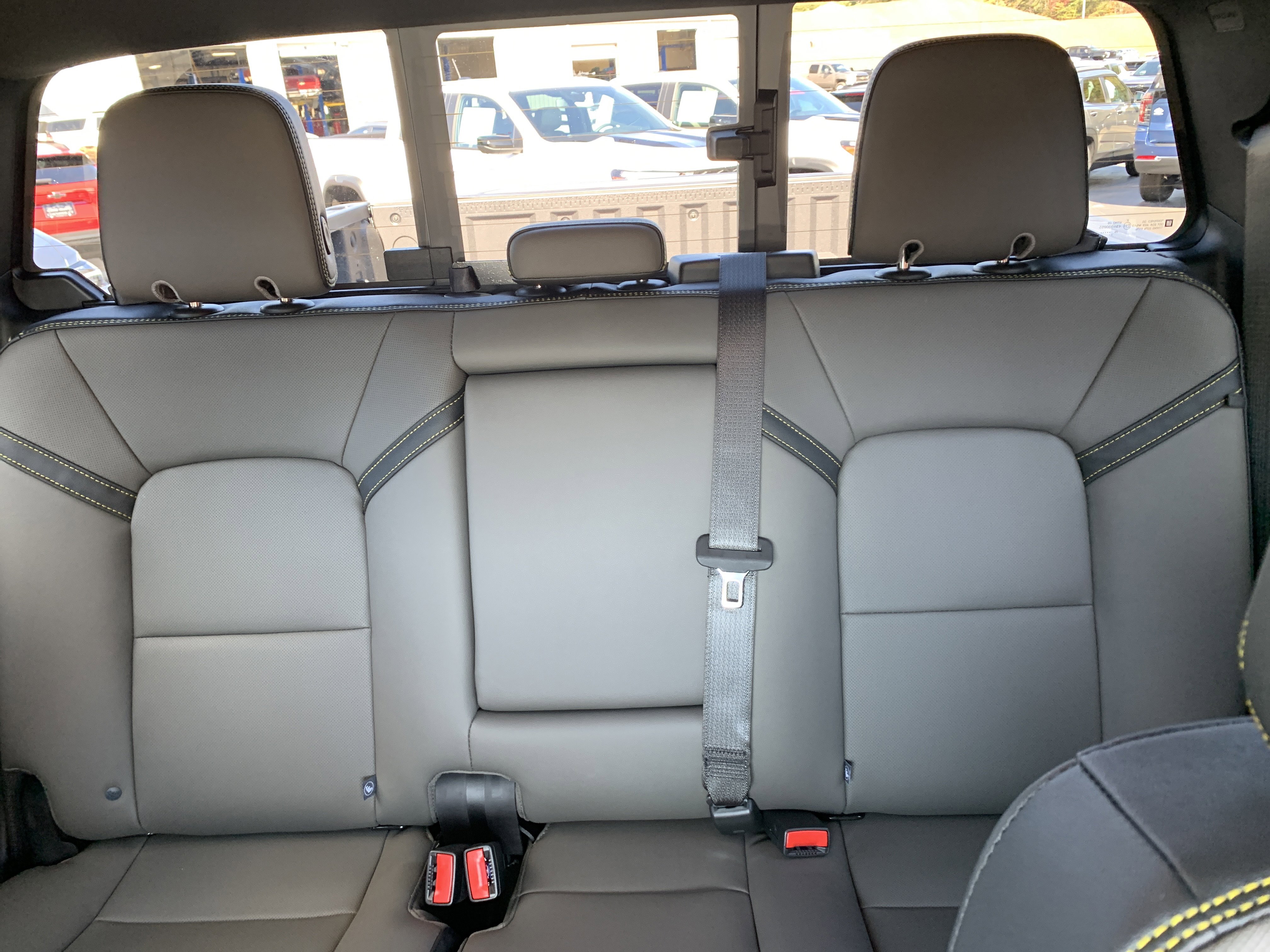 New 2026 Chevrolet Colorado ZR2 w/ Technology Package image 17