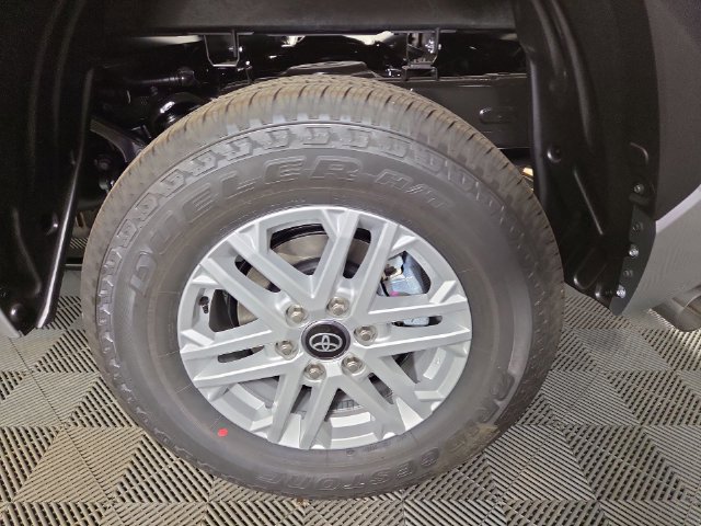 New 2026 Toyota Tundra SR5 AWD/4WD image 12