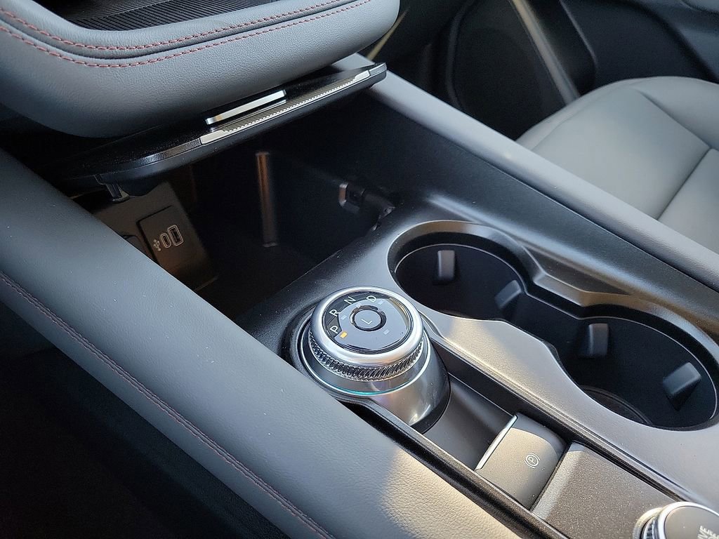 New 2025 Ford Explorer Active w/ Active Comfort Package RWD image 25