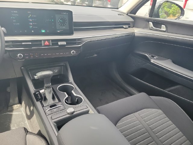 New 2026 Kia K5 LXS FWD image 10