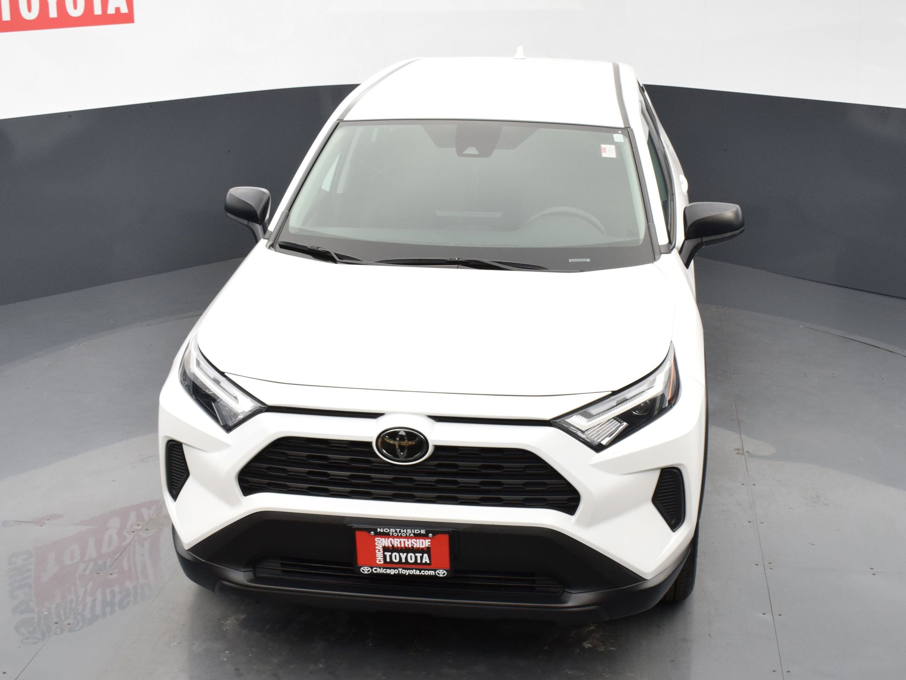 Used 2024 Toyota RAV4 LE image 22