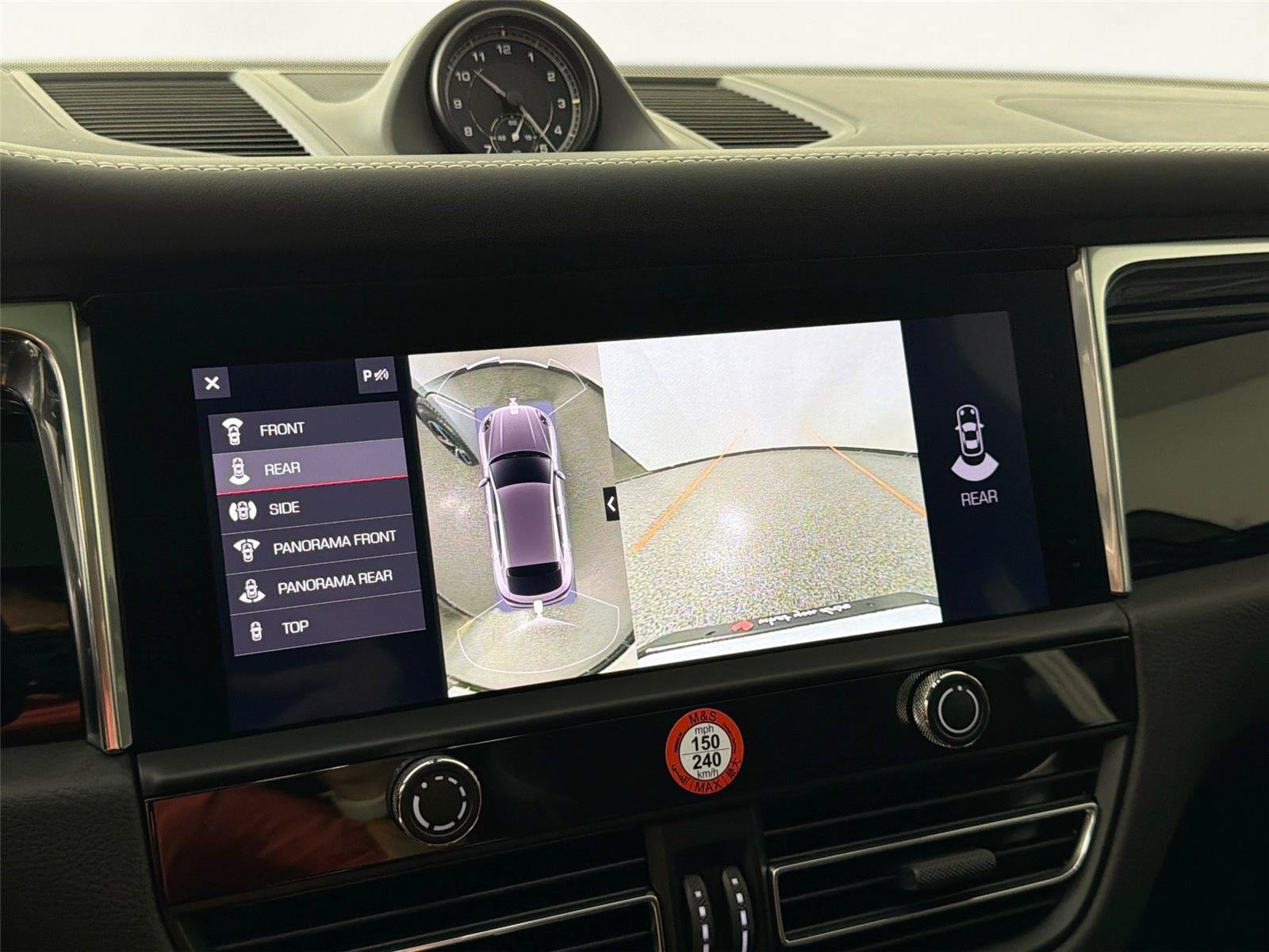 Certified 2025 Porsche Macan S AWD/4WD image 23