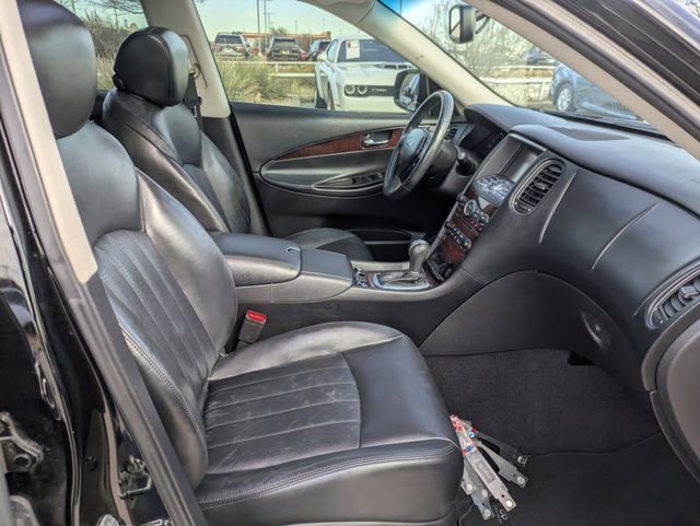 Used 2016 INFINITI QX50 2WD w/ Deluxe Touring Package image 33