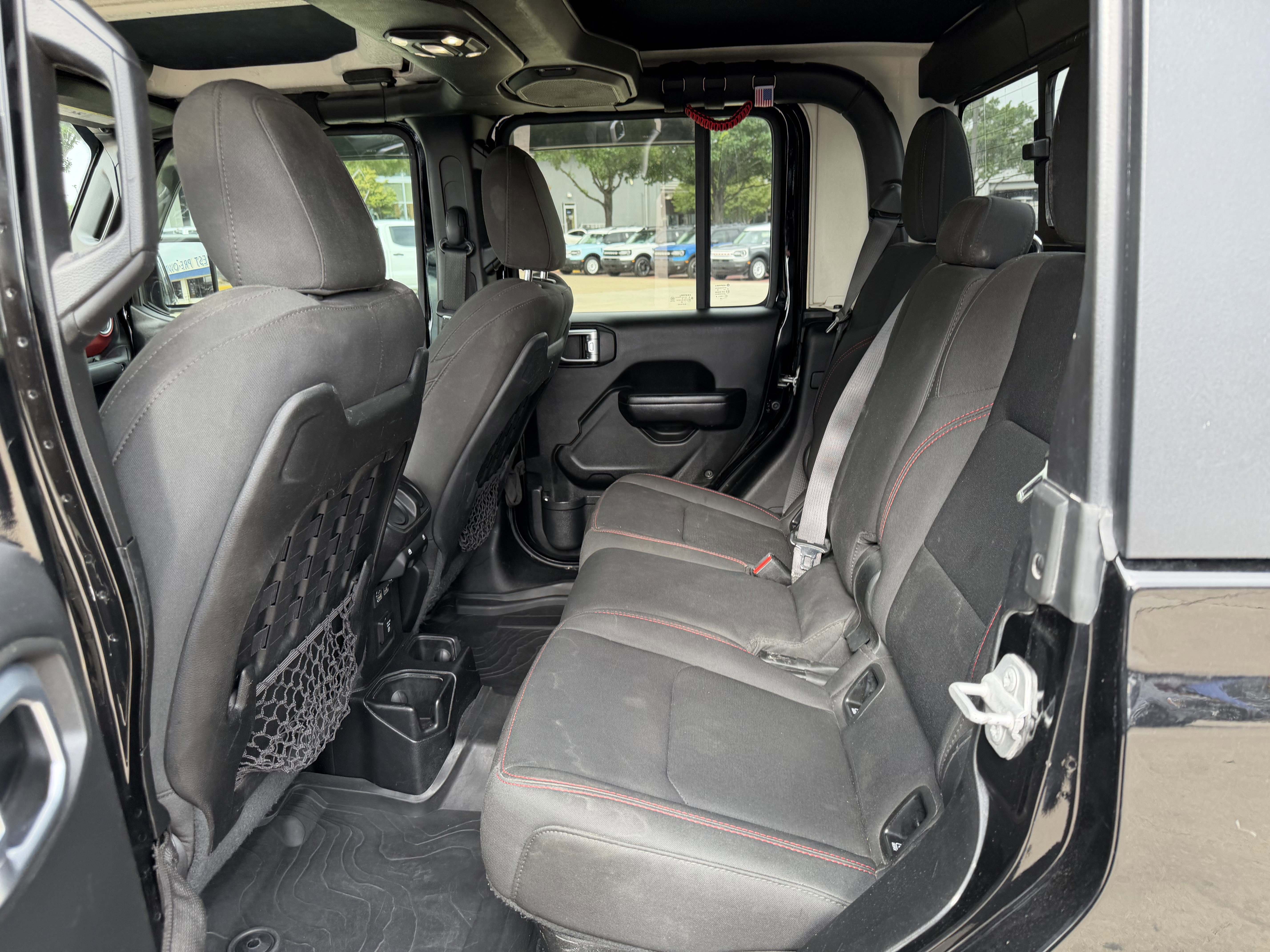 Used 2020 Jeep Gladiator Rubicon AWD/4WD image 12