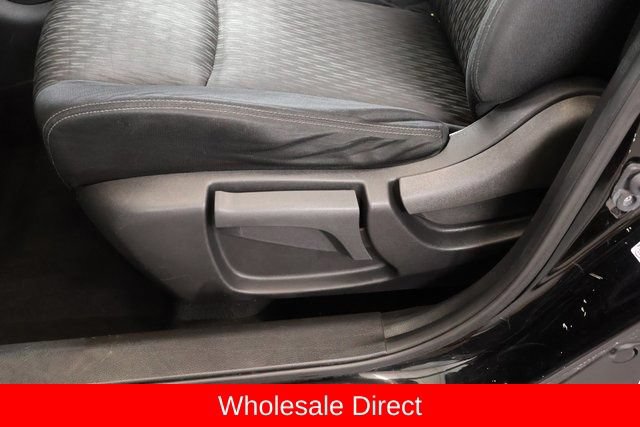 Used 2017 Nissan Rogue S AWD/4WD image 12