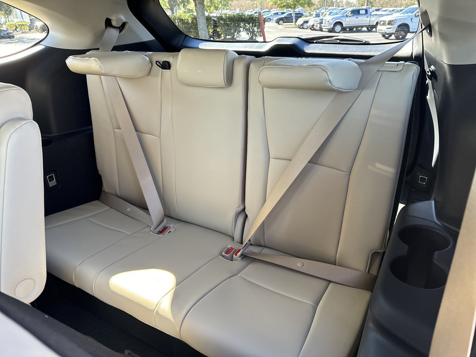 New 2025 Toyota Highlander XLE AWD/4WD image 28