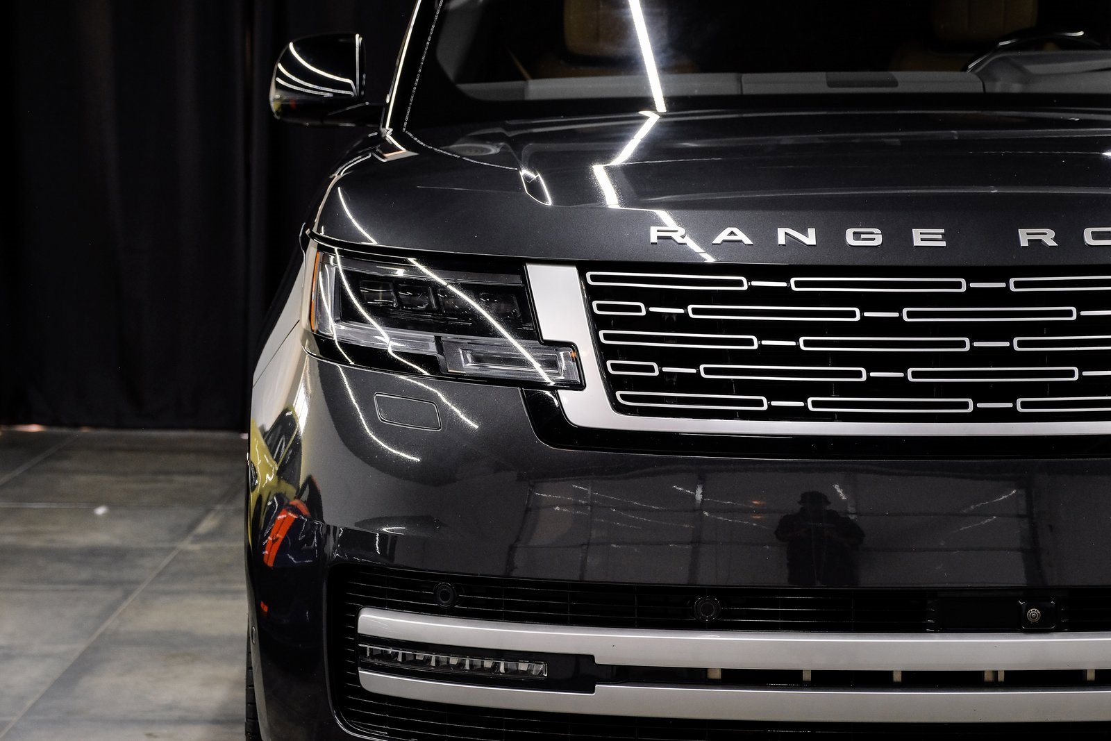 Used 2023 Land Rover Range Rover Autobiography image 54