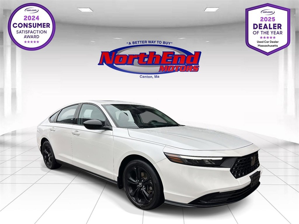 Used 2025 Honda Accord SE image 1