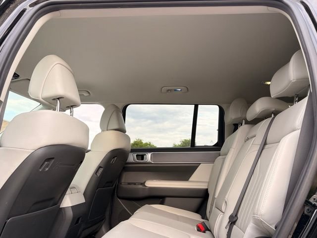 Used 2024 Hyundai Santa Fe SEL FWD image 21