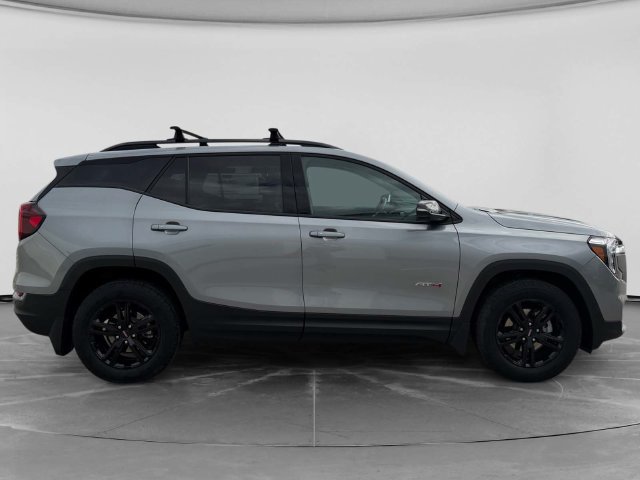 Used 2024 GMC Terrain AT4 w/ Tech Package AWD/4WD image 2