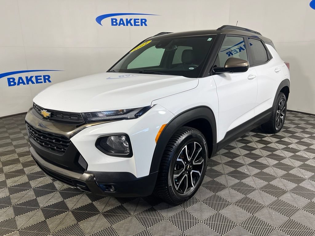 Used 2021 Chevrolet TrailBlazer ACTIV w/ Technology Package AWD/4WD image 1
