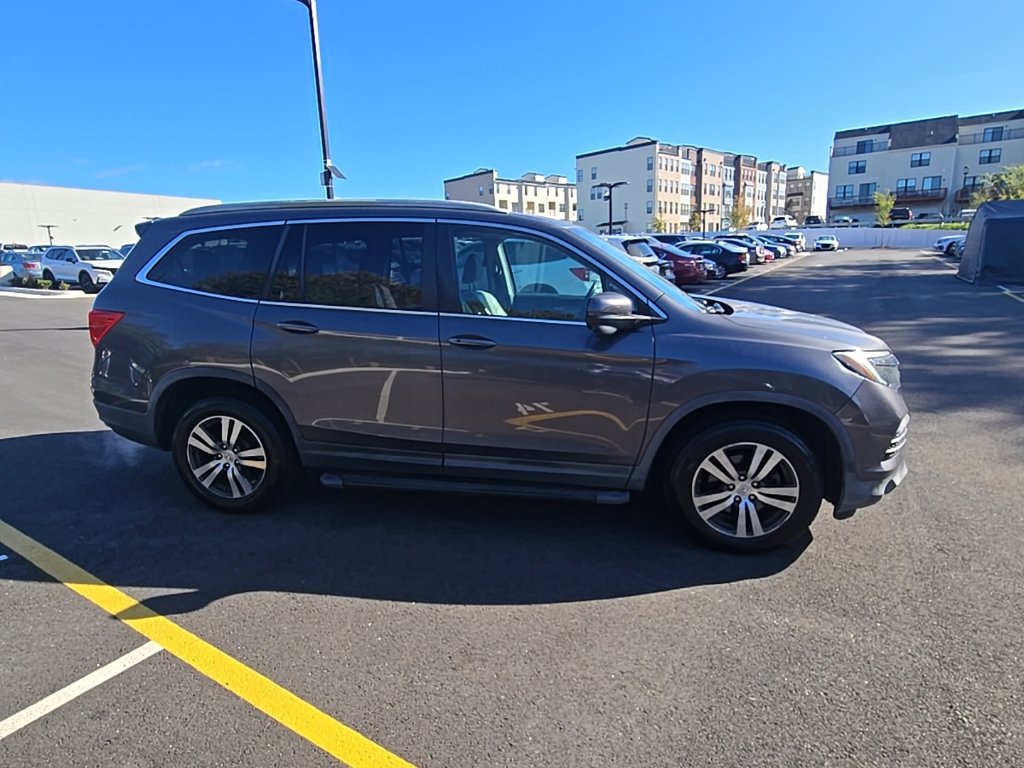 Used 2017 Honda Pilot EX-L image 4