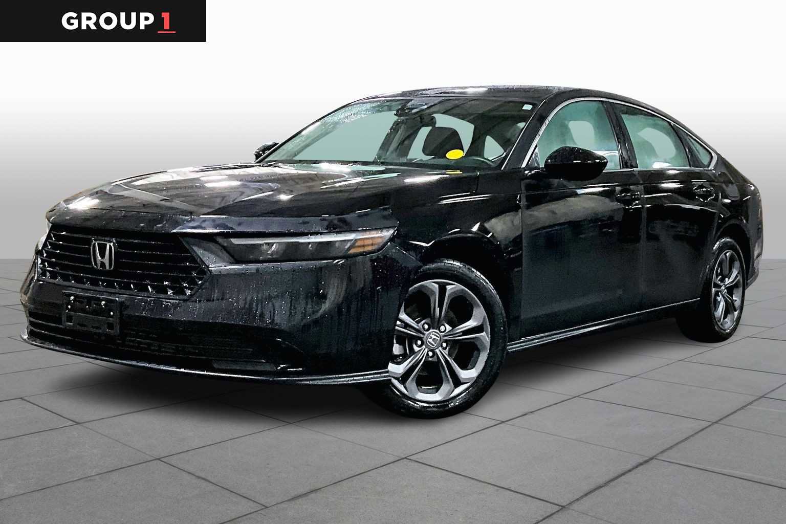 Used 2023 Honda Accord EX image 1