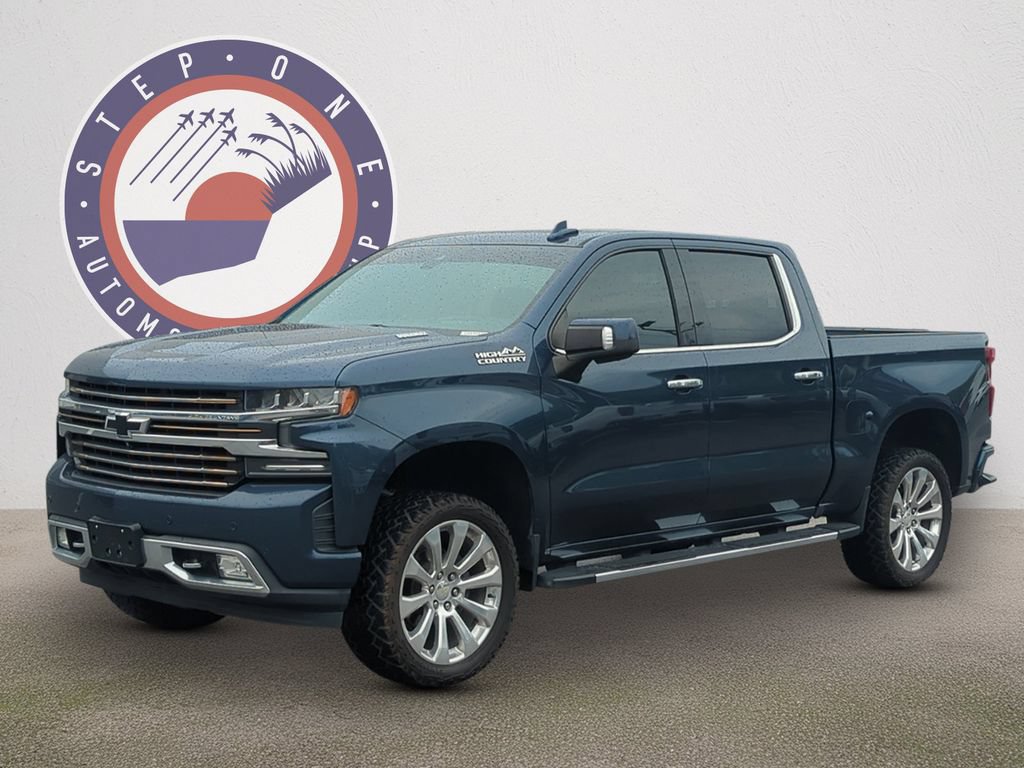 Used 2020 Chevrolet Silverado 1500 High Country w/ Technology Package AWD/4WD image 2