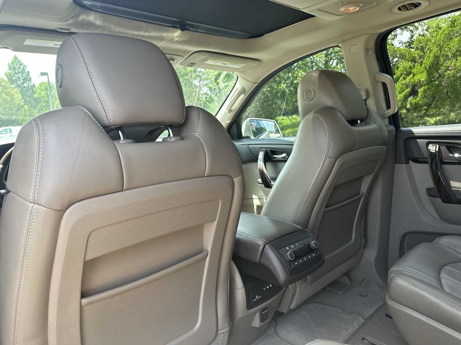 Used 2014 GMC Acadia Denali AWD/4WD image 19