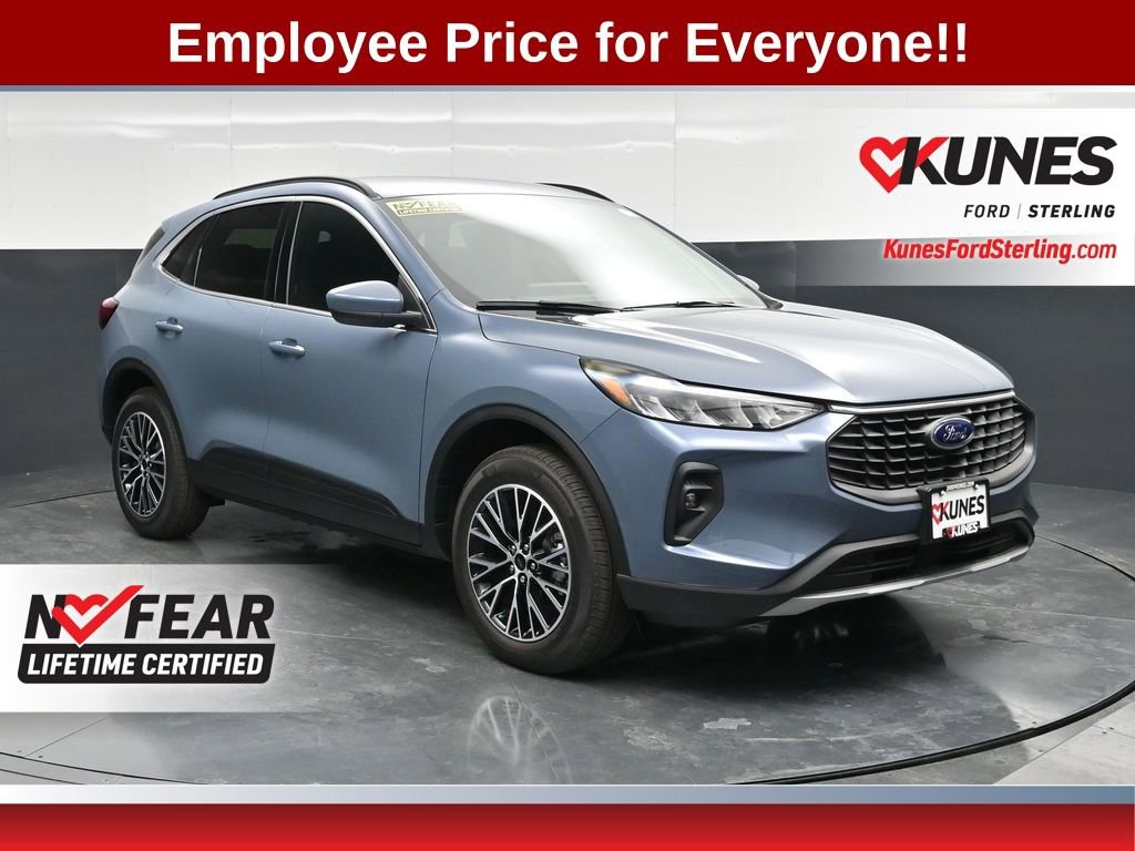 New 2026 Ford Escape SE