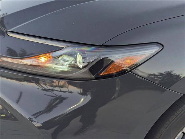 Used 2025 Toyota Camry LE image 4