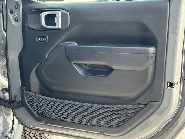 Used 2022 Jeep Wrangler Unlimited Sport AWD/4WD image 25