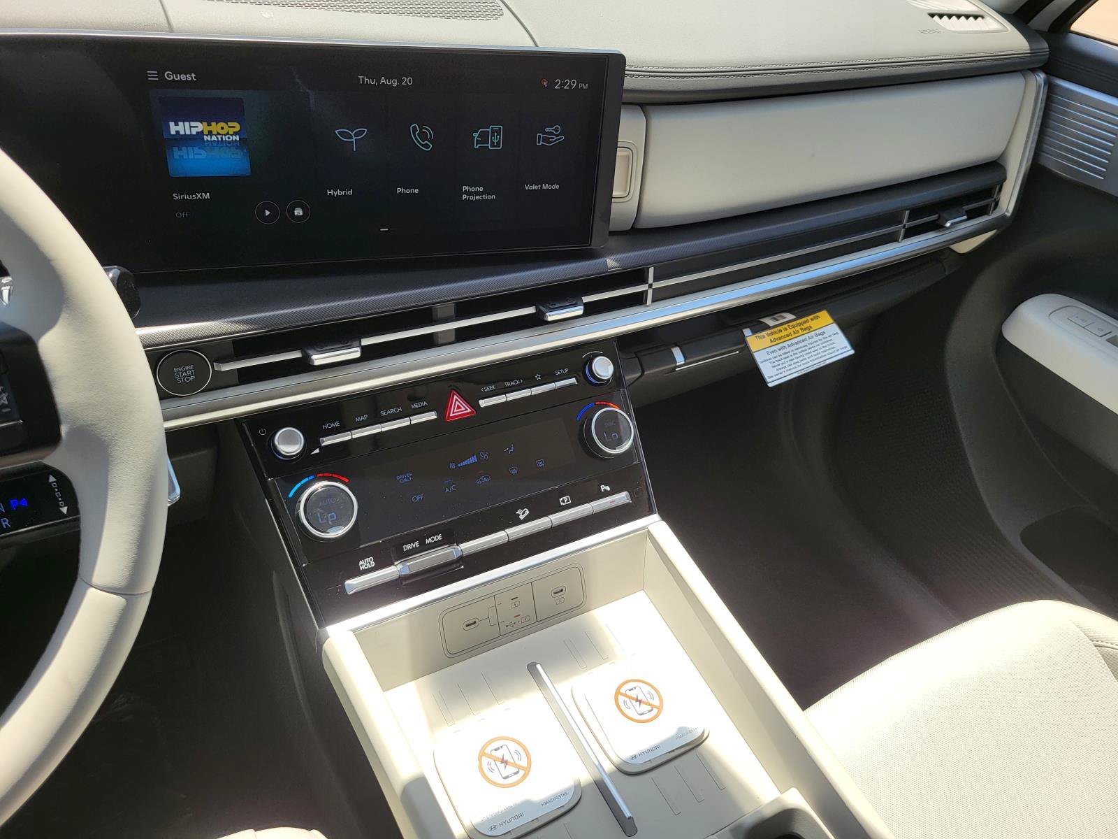 New 2027 Hyundai Santa Fe SE FWD image 17