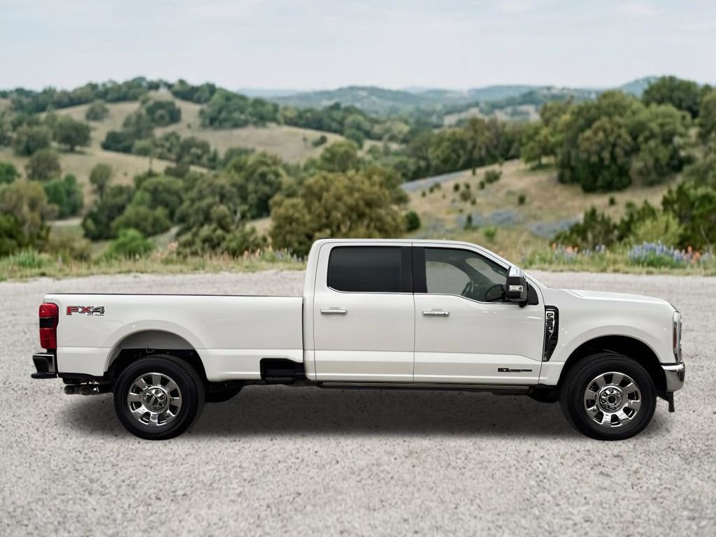 Used 2024 Ford F350 Lariat w/ Lariat Ultimate Package AWD/4WD image 7