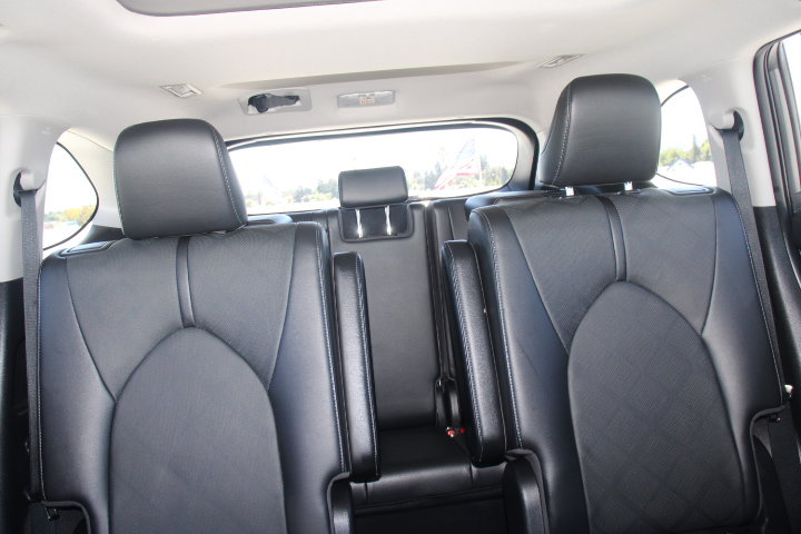 Used 2022 Toyota Highlander Platinum AWD/4WD image 25