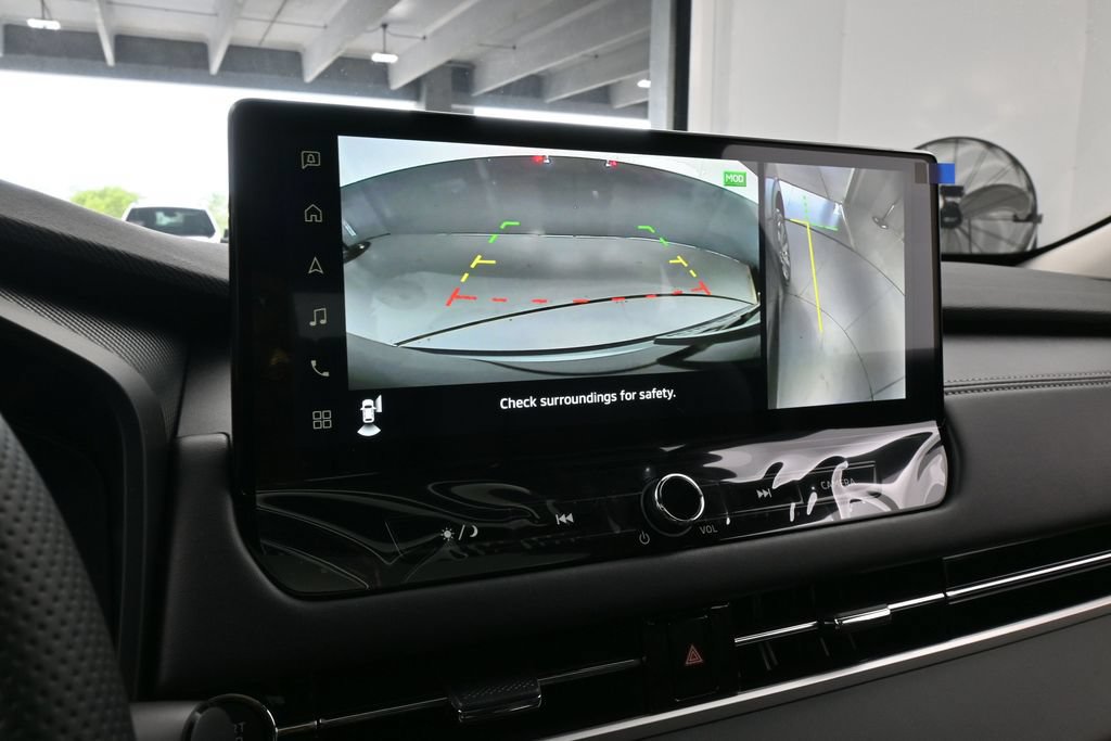 New 2026 Mitsubishi Outlander SEL FWD image 19