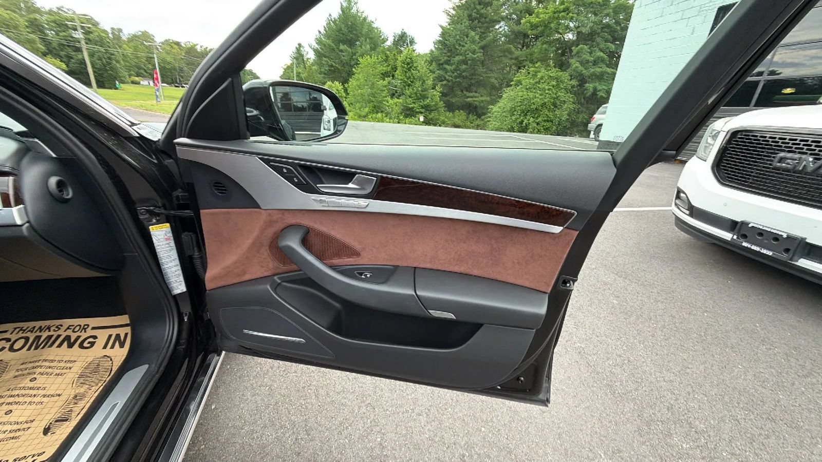 Used 2013 Audi A8 3.0T w/ Convenience Pkg AWD/4WD image 49