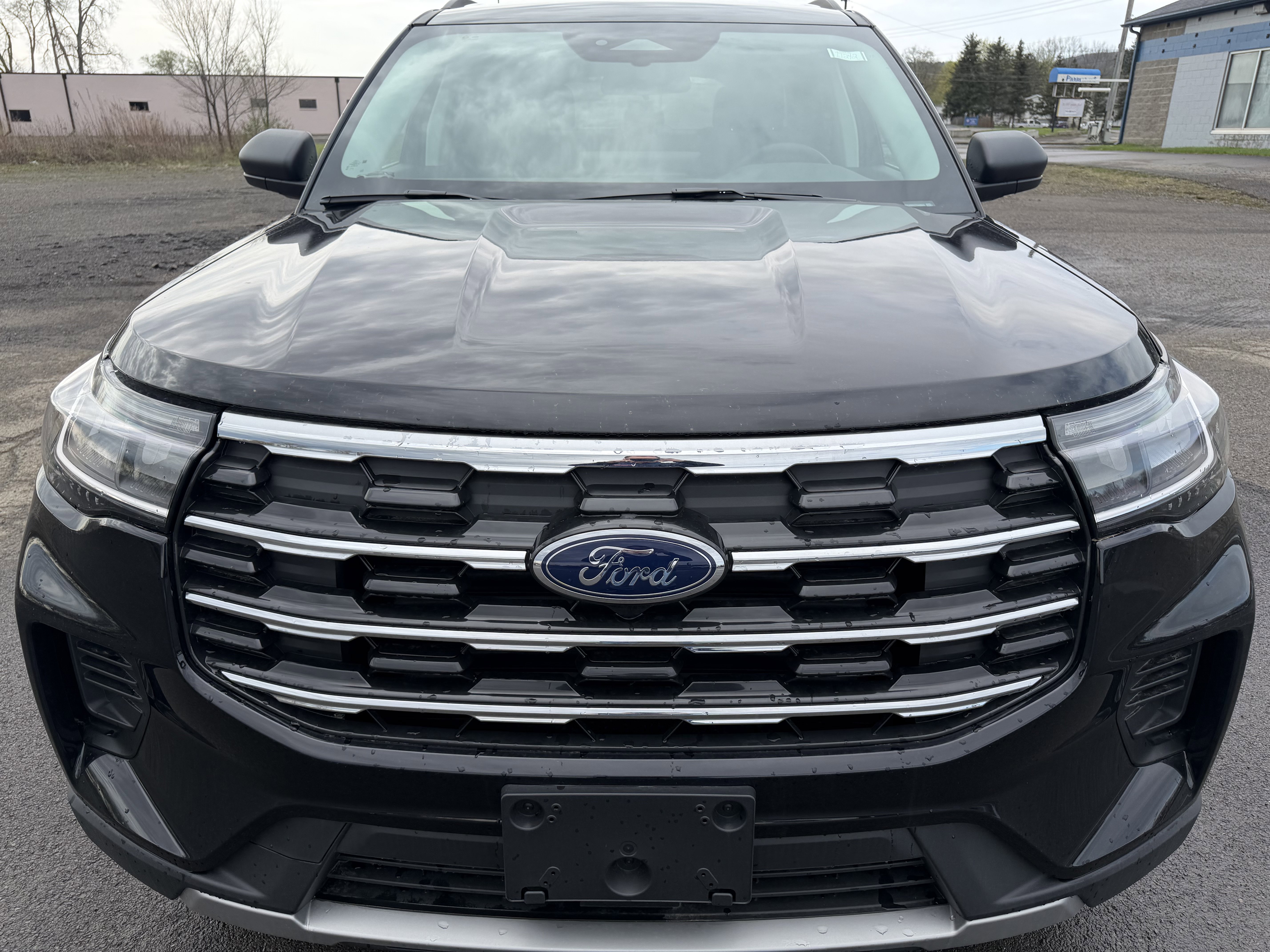 New 2026 Ford Explorer Active AWD/4WD image 5