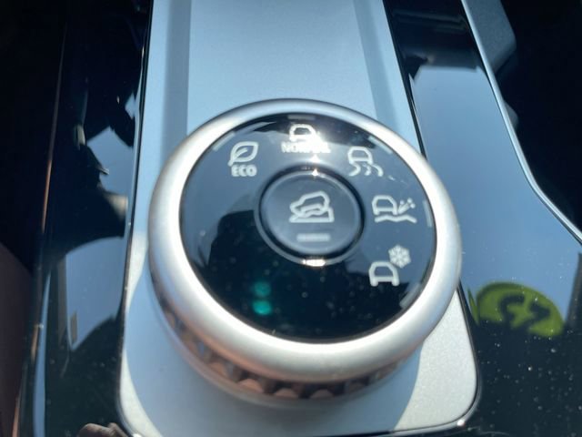 Used 2025 Mitsubishi Outlander SEL image 26