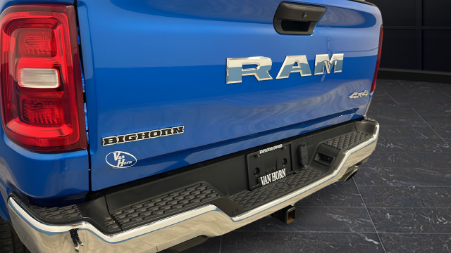 Used 2025 RAM 1500 Big Horn AWD/4WD image 39