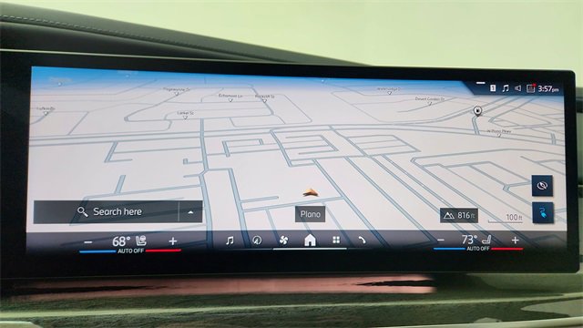 Used 2023 BMW i7 xDrive60 image 46