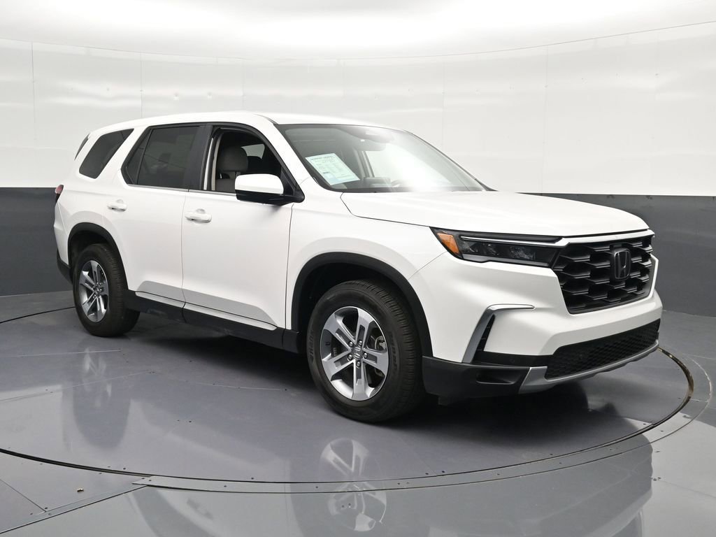 Used 2025 Honda Pilot EX-L image 5