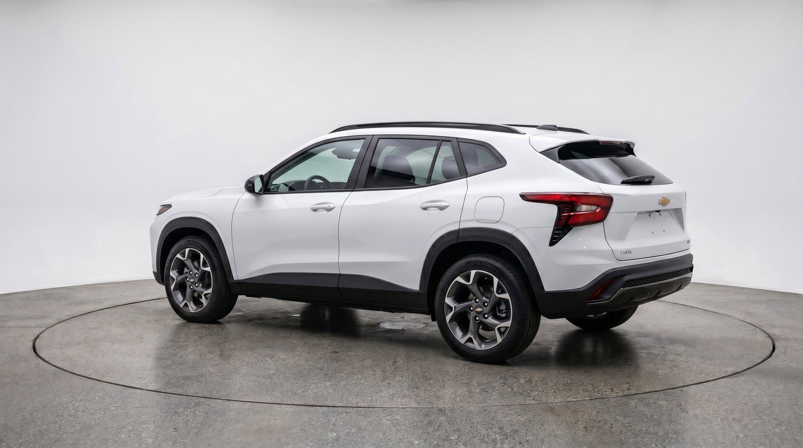 Used 2025 Chevrolet Trax LT w/ LT Convenience Package FWD image 6