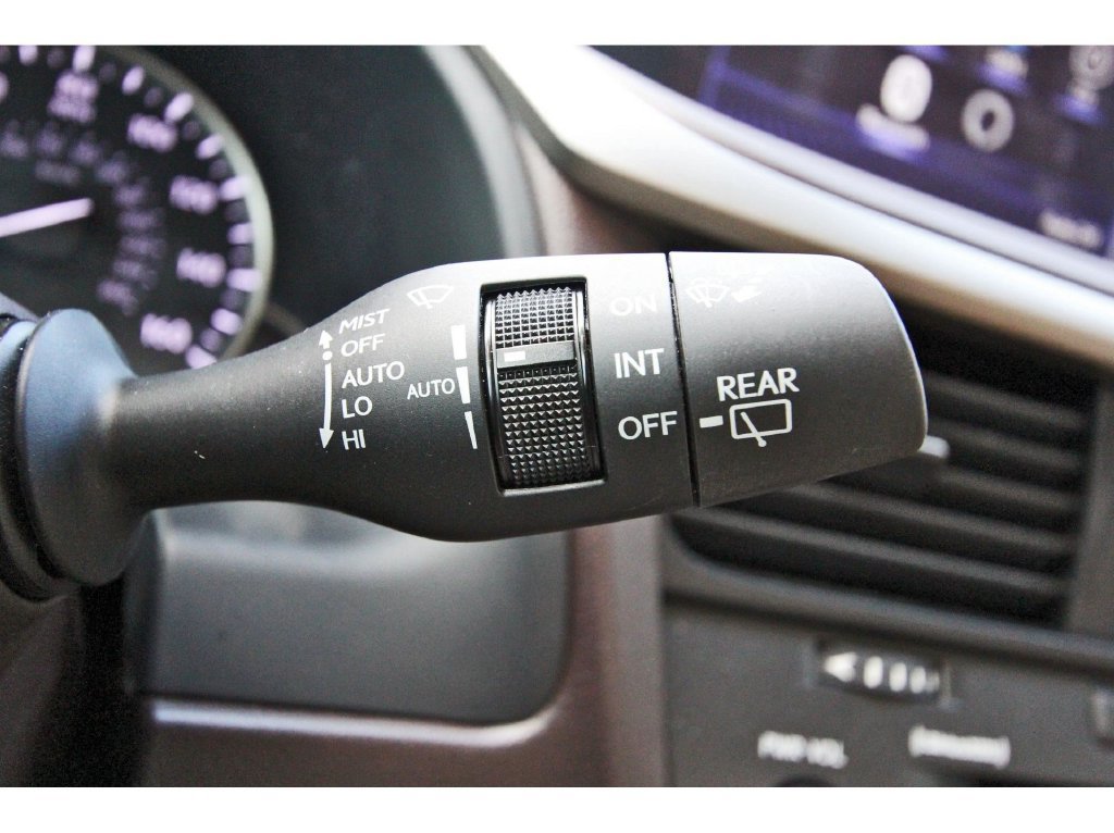 Used 2020 Lexus RX 350L FWD w/ Premium Package image 18