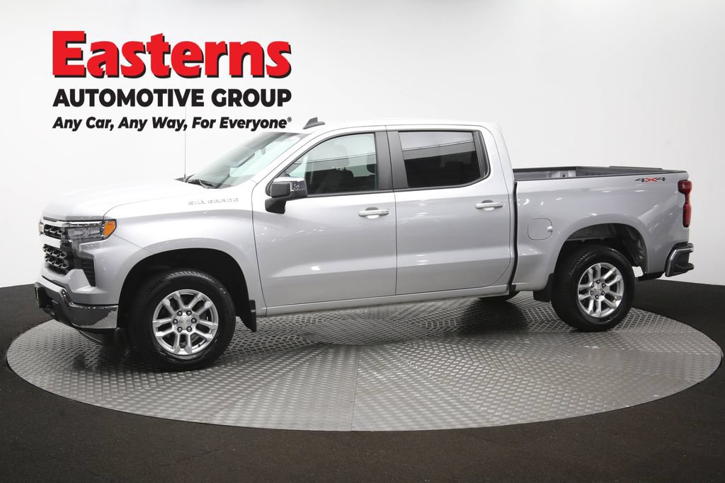 Used 2022 Chevrolet Silverado 1500 LT AWD/4WD image 60