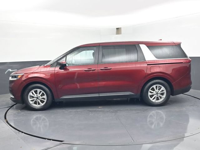 Used 2024 Kia Carnival LX FWD image 4