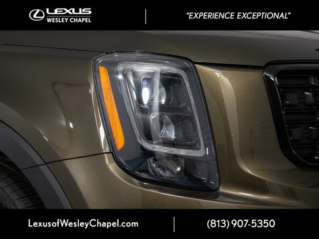 Used 2022 Kia Telluride EX w/ EX Premium Package AWD/4WD image 3