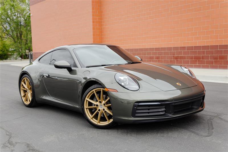 Used 2020 Porsche 911 Carrera RWD image 2