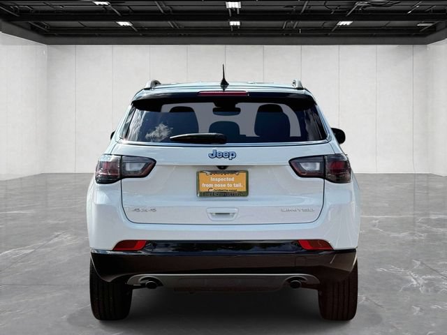 Used 2023 Jeep Compass Limited w/ Elite Group AWD/4WD image 6