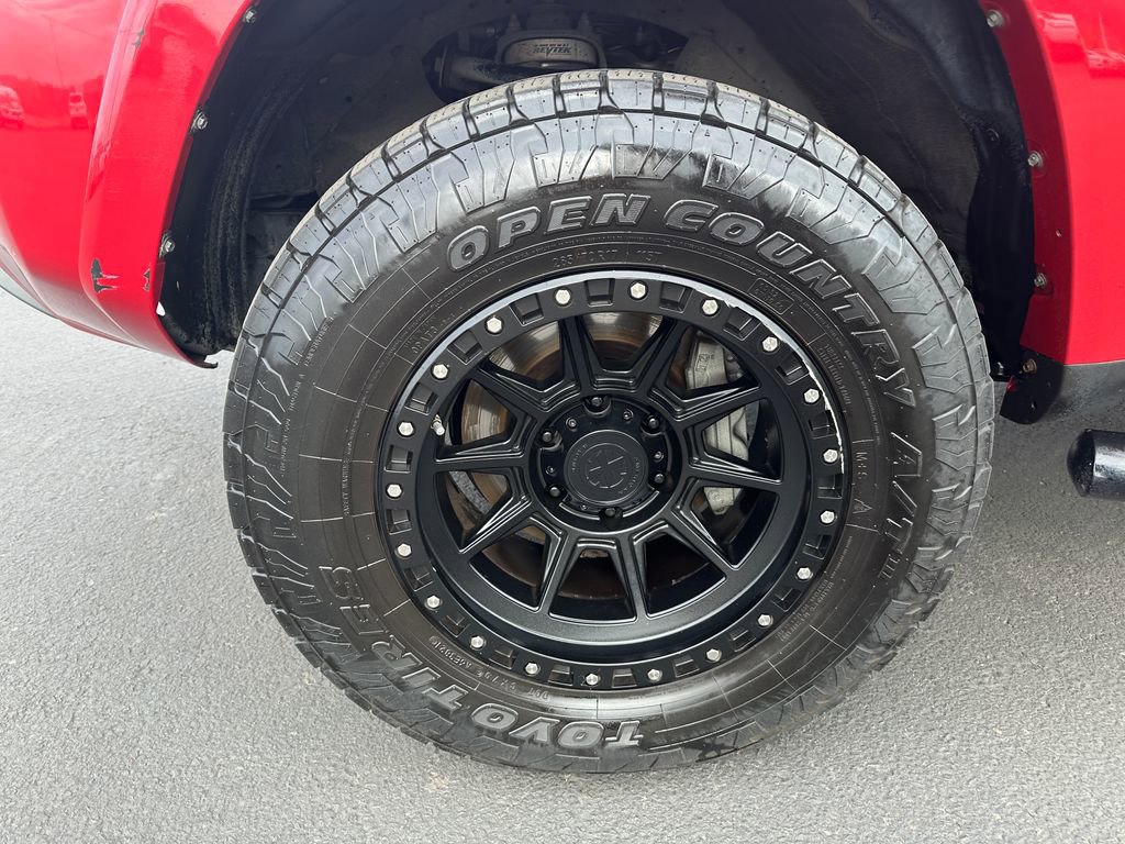 Used 2019 Toyota 4Runner TRD Off-Road Premium image 12