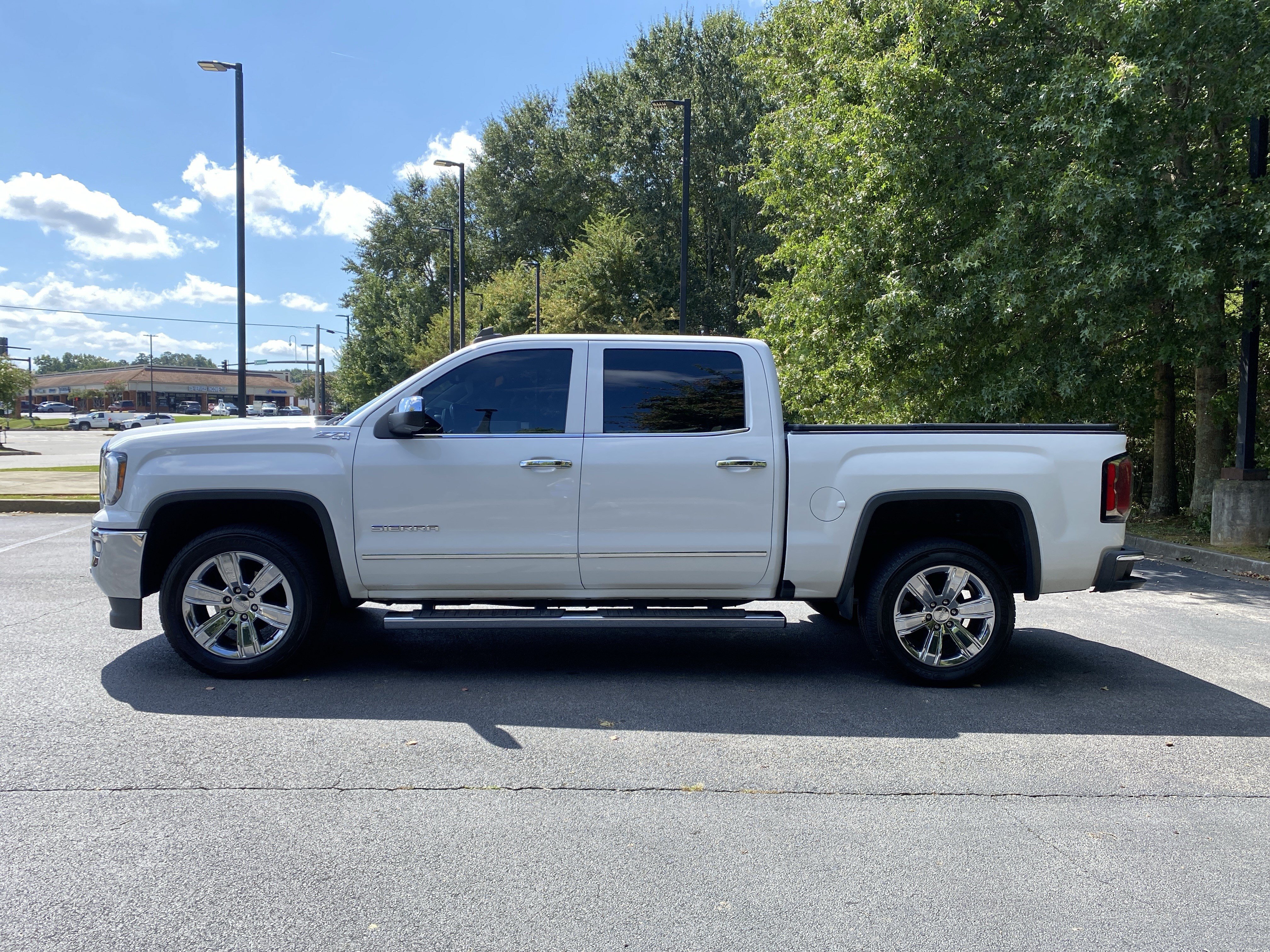 Used 2018 GMC Sierra 1500 SLT AWD/4WD image 6