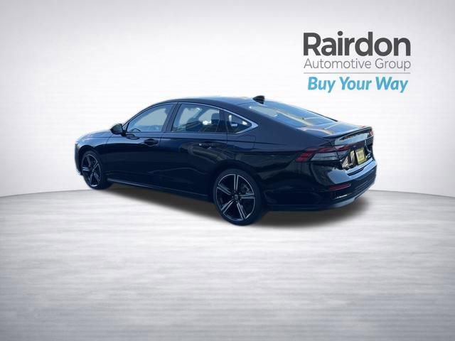 Used 2023 Honda Accord Sport image 5