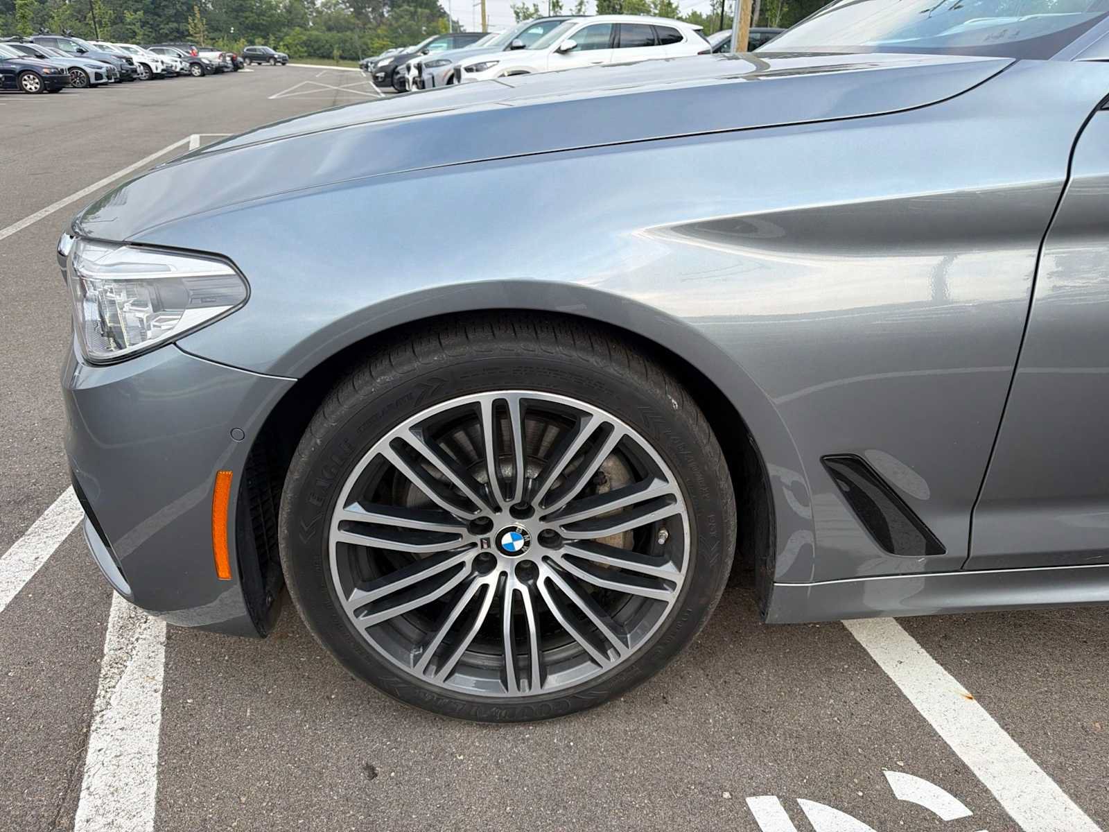 Used 2017 BMW 530i xDrive AWD/4WD image 13