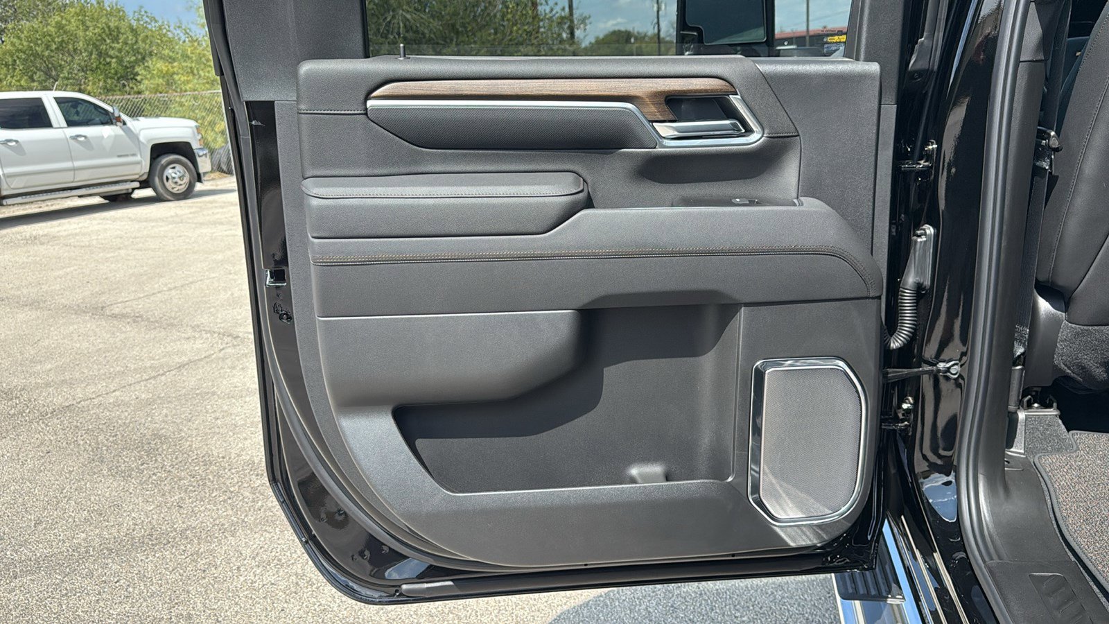 New 2026 Chevrolet Silverado 2500 High Country w/ High Country Premium Package image 14