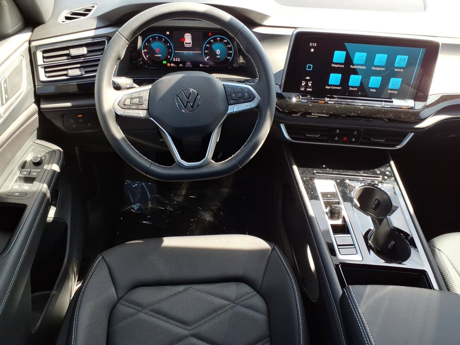 New 2026 Volkswagen Atlas Cross Sport SE image 16