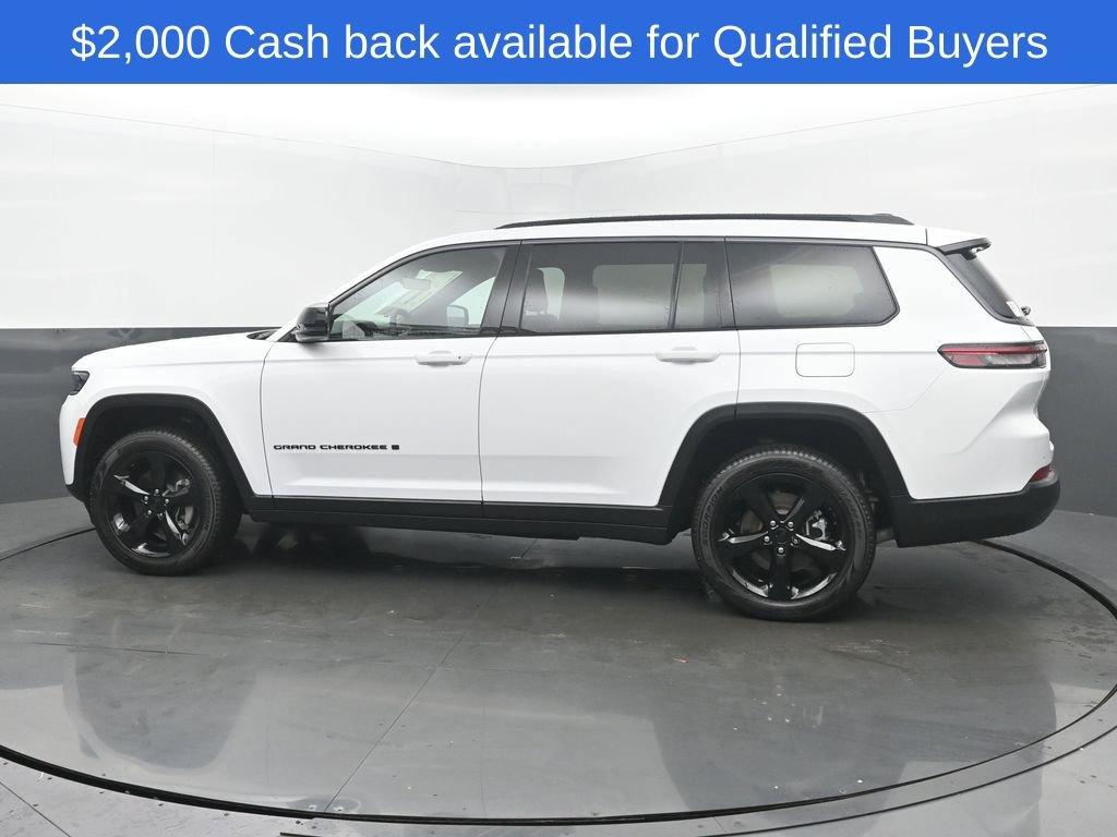 New 2026 Jeep Grand Cherokee L Limited w/ Limited Altitude Package AWD/4WD image 2