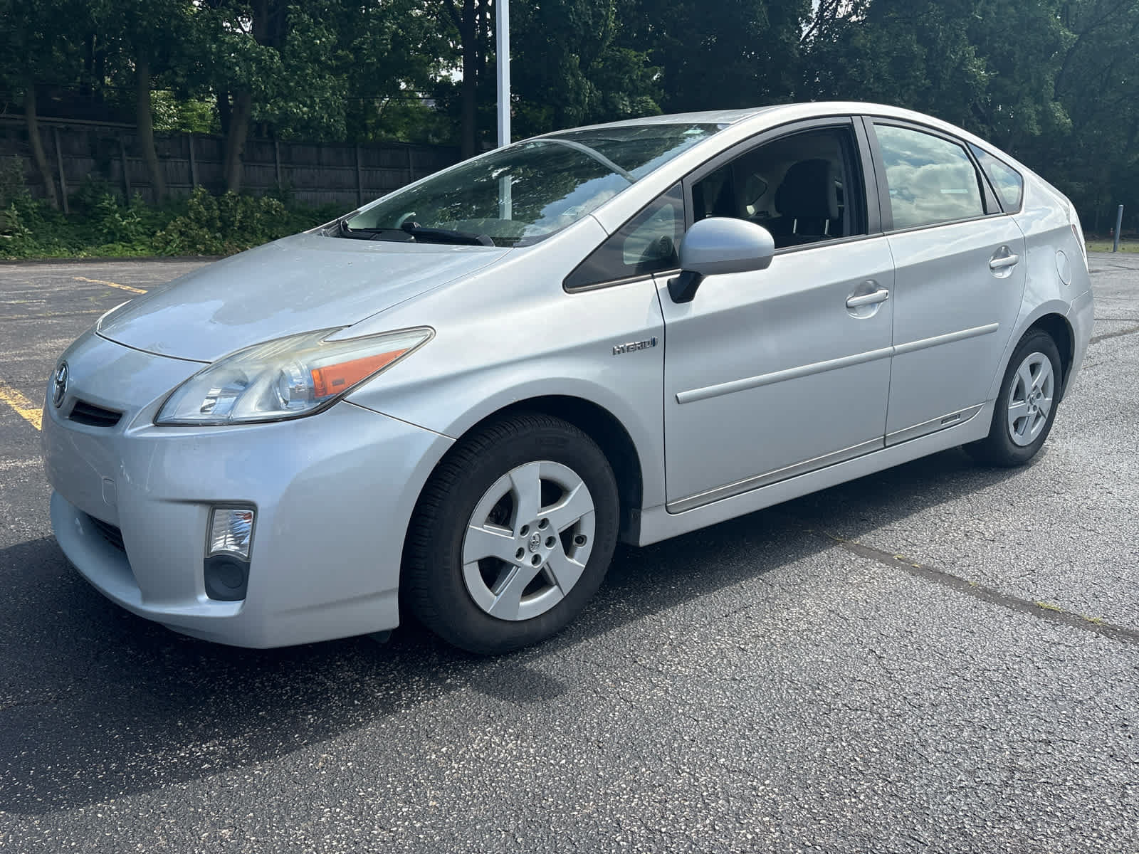 Used 2011 Toyota Prius Two FWD image 2