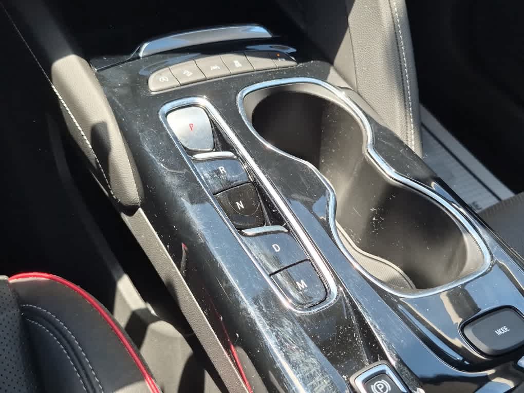 Used 2023 Buick Envision Essence w/ Sport Touring Package AWD/4WD image 13